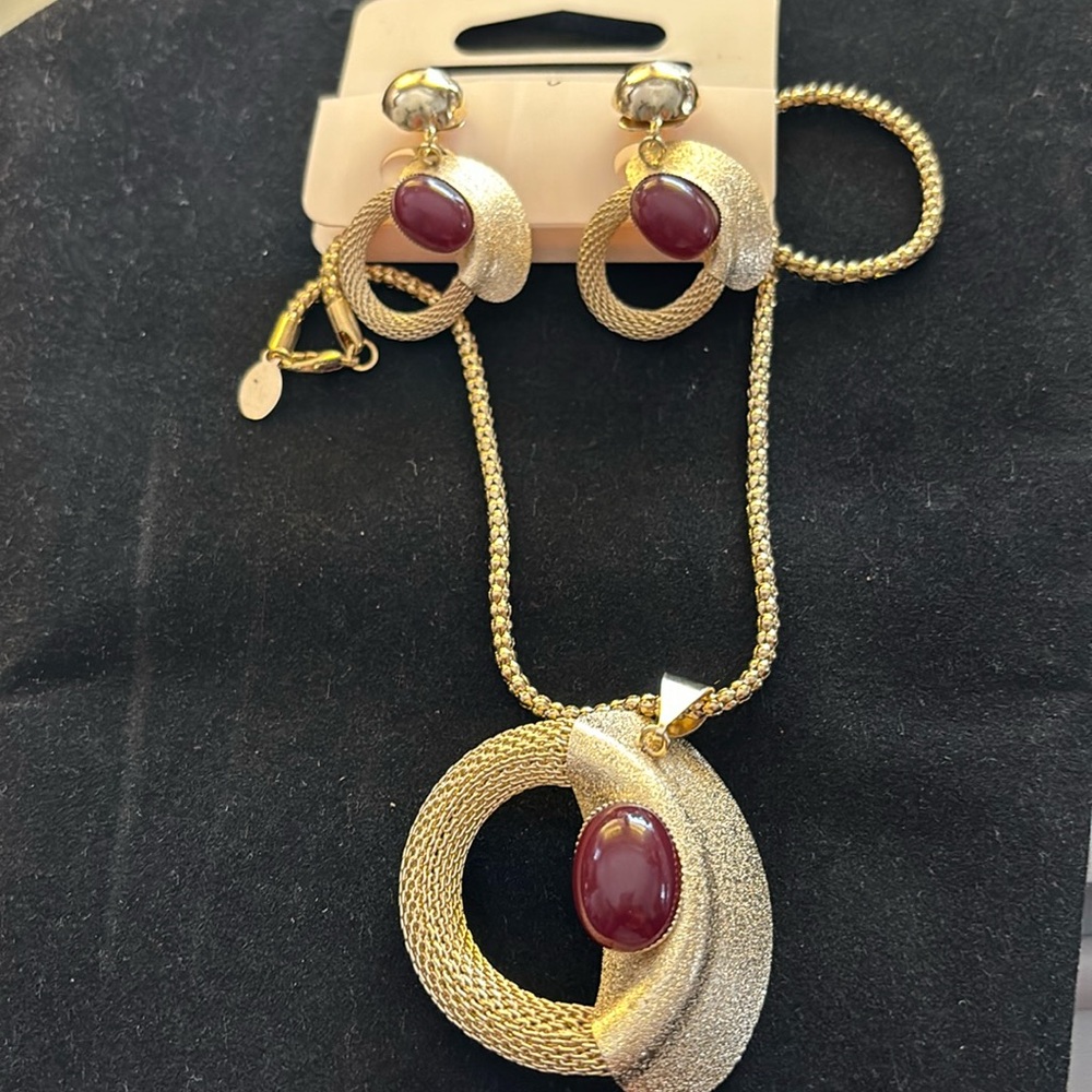 Gold plated Necklace and Earrings set